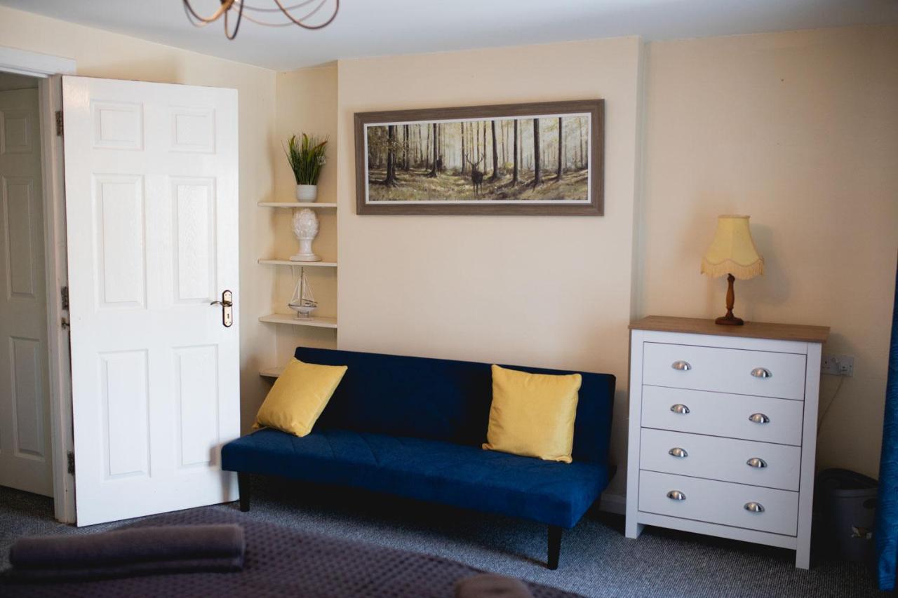 Vanity Ballycastle Diamond 2 Bedroom Apartment מראה חיצוני תמונה